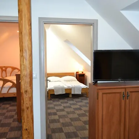 Na Samote S Virivkou 公寓 *