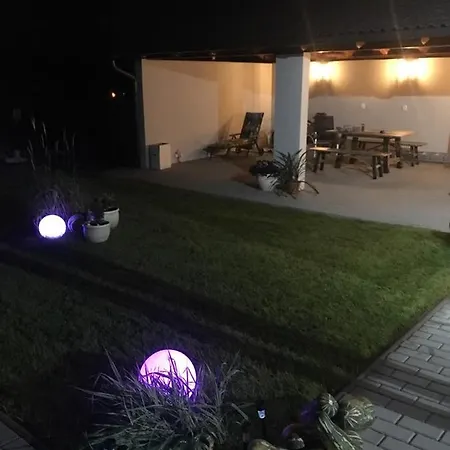 Na Samote S Virivkou 公寓 *