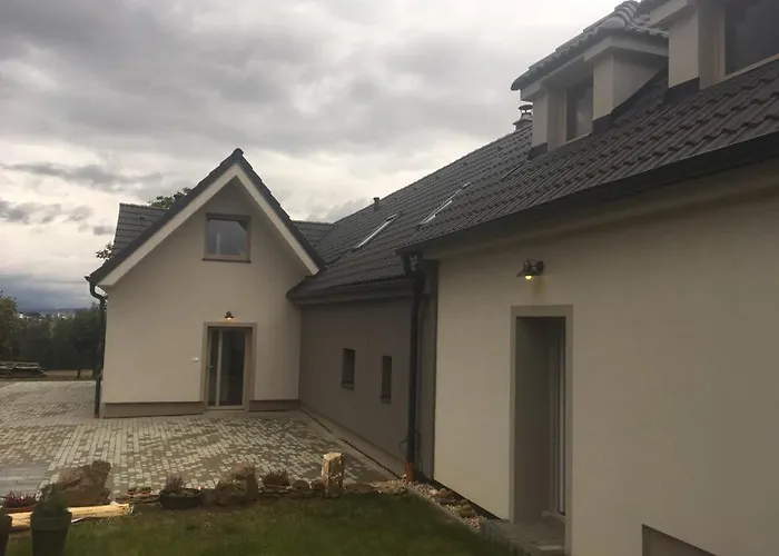 Near Zoo With Free Parking Appartement