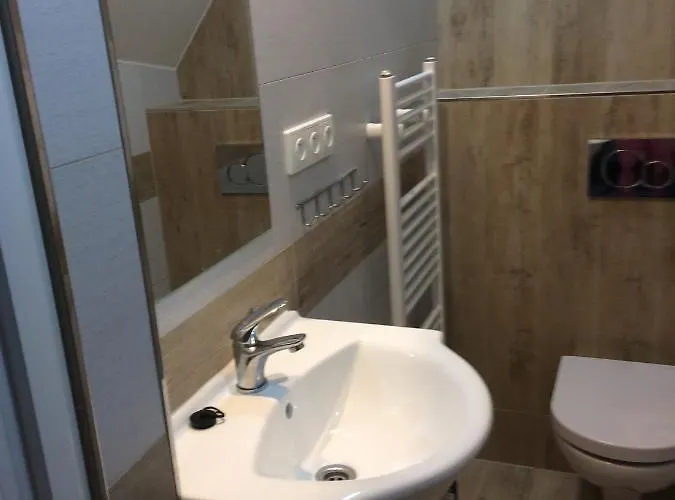 Near Zoo With Free Parking Appartement